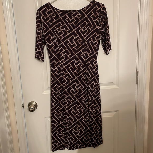 Dark Purple and Cream Patterned Dress, Size 6 - Picture 4 of 4